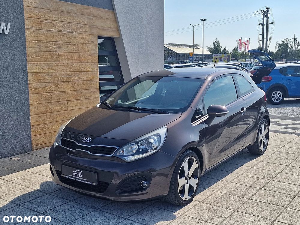 Kia Rio 1.4 CRDI Platinum Edition - 2