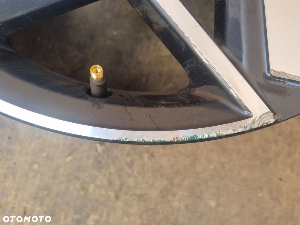 HYUNDAI i20 III ALUFELGA 7,0"x17" ET54 - 2