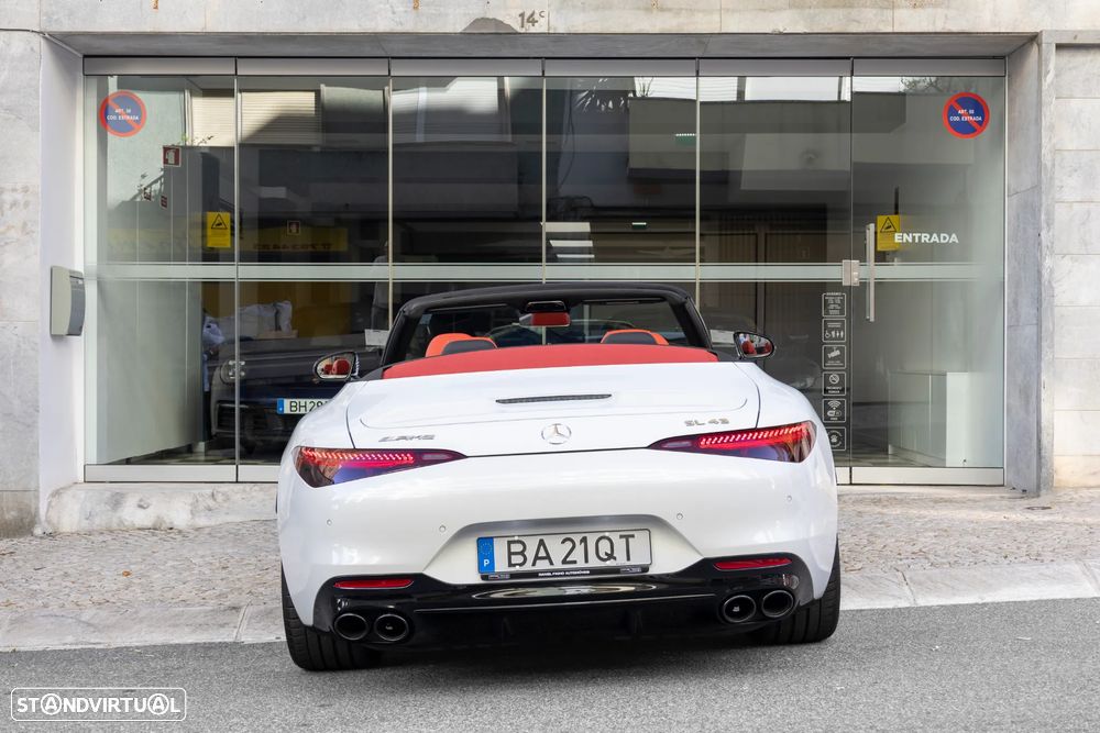 Mercedes-Benz SL 43 AMG Standard - 46