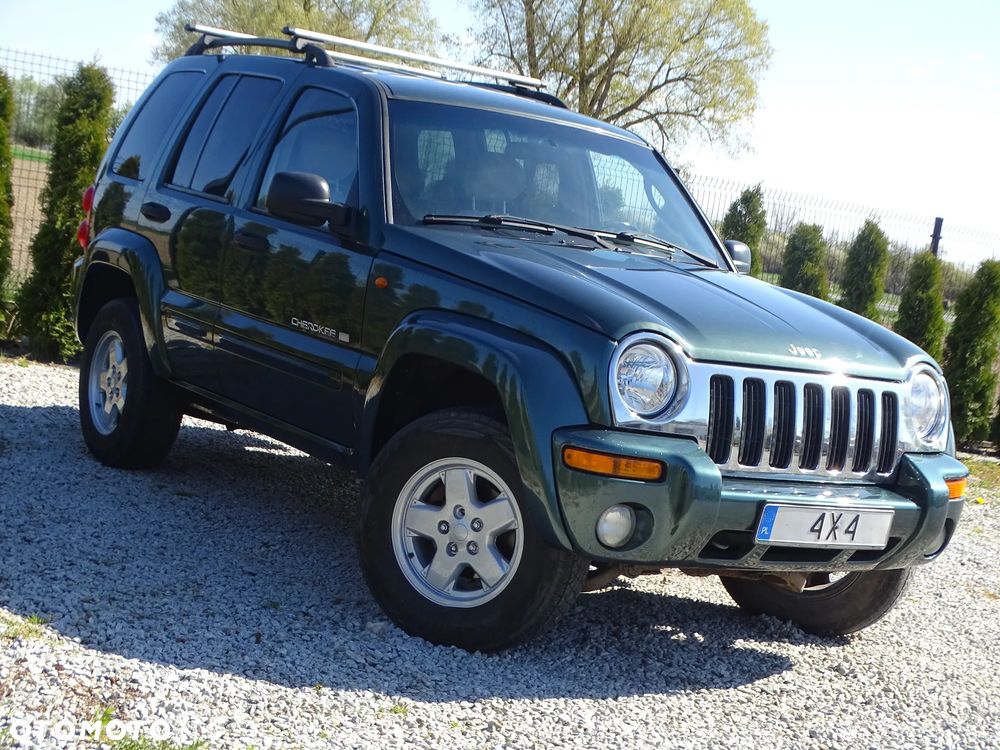 Jeep Liberty - 2