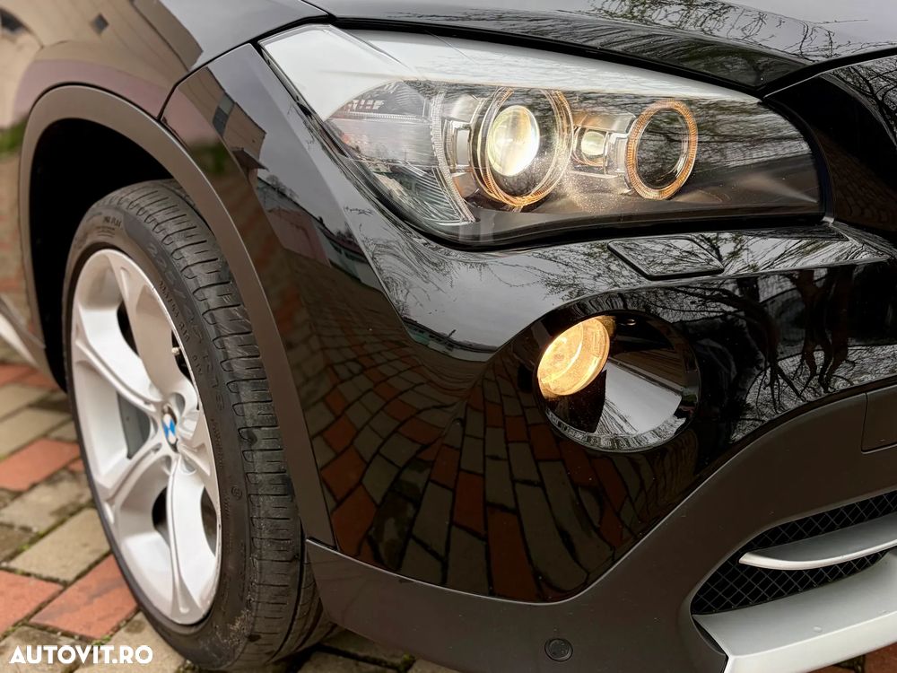 BMW X1 xDrive18d - 33