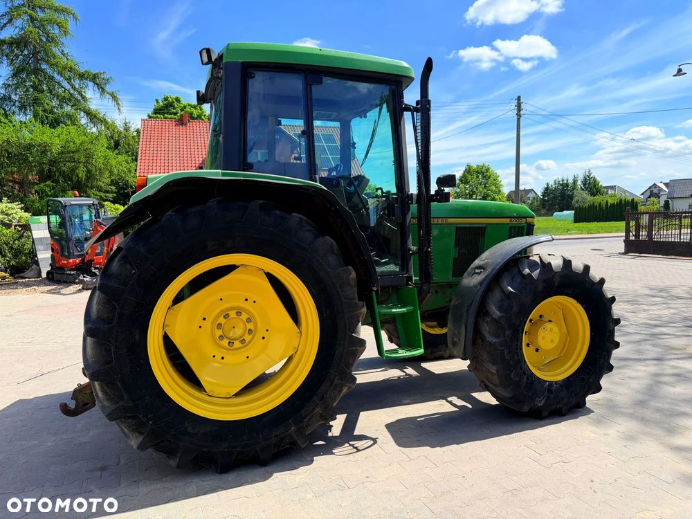 John Deere 6400 - 9