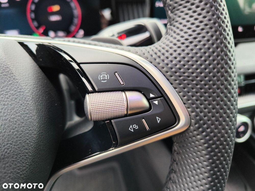 Skoda Superb 2.0 TSI Selection DSG - 23