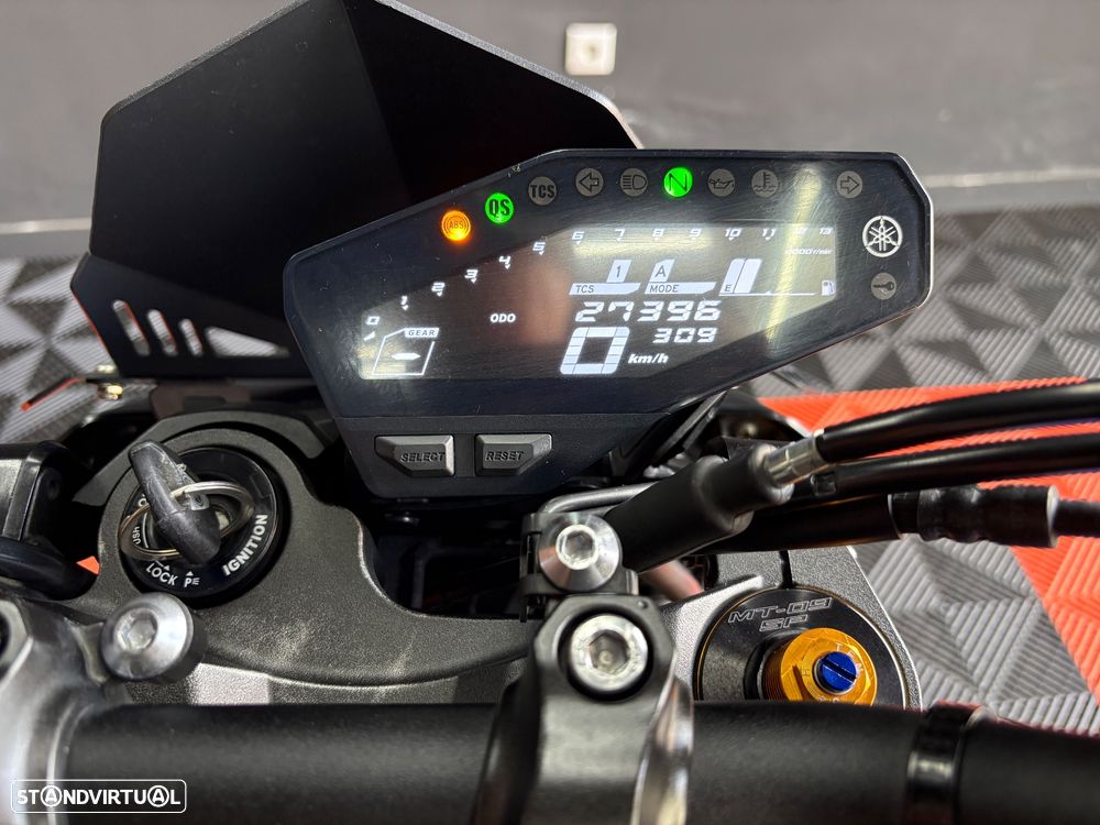 Yamaha MT-09 SP - 17