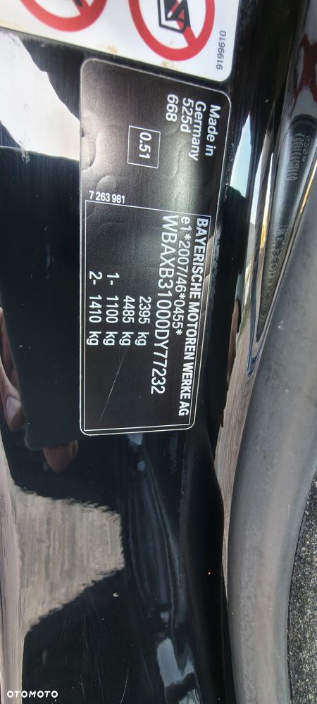 BMW Seria 5 525d Luxury Line - 27