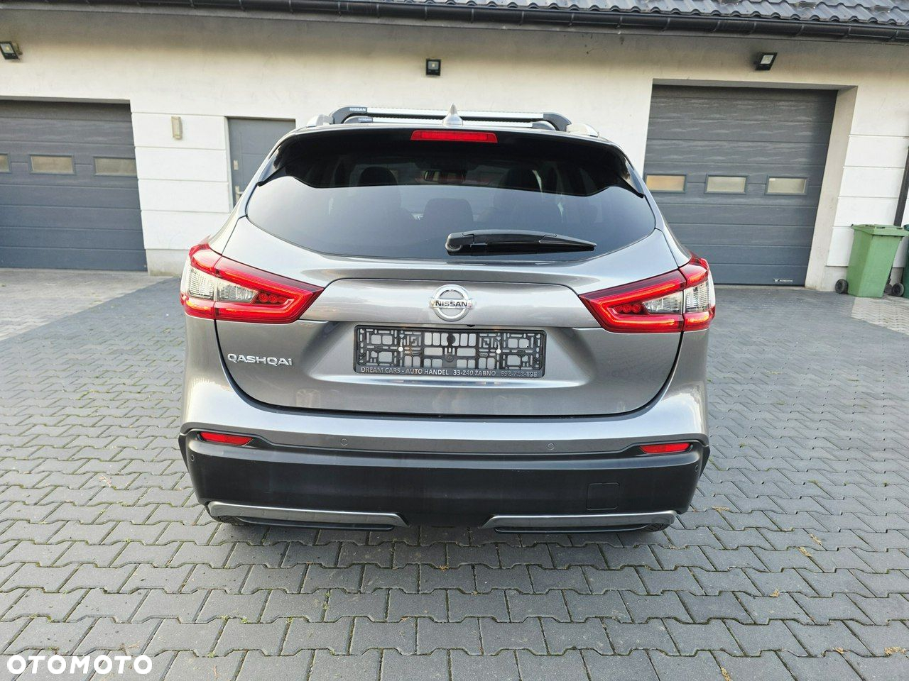 Nissan Qashqai - 10
