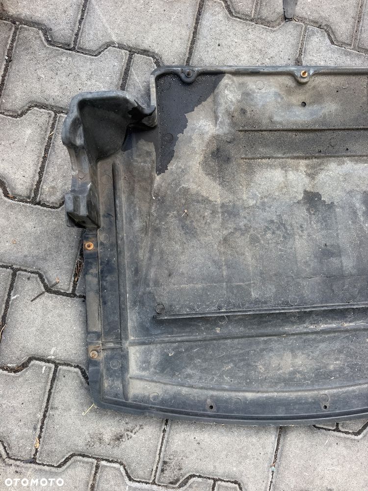 Osłona pod silnik bmw e46 idealna !!! Nie popękana , oryginalna - 2