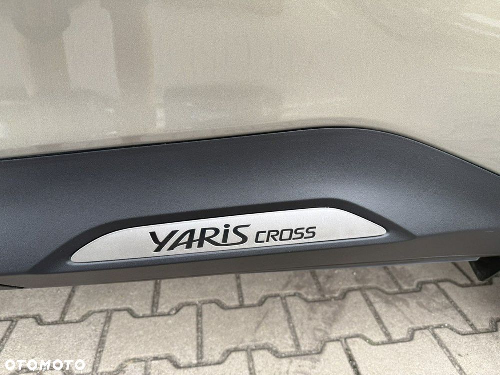 Toyota Yaris Cross - 12