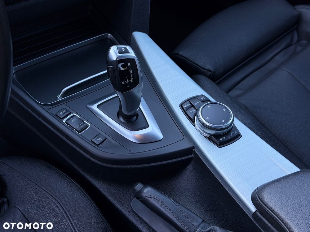 BMW Seria 3 - 10