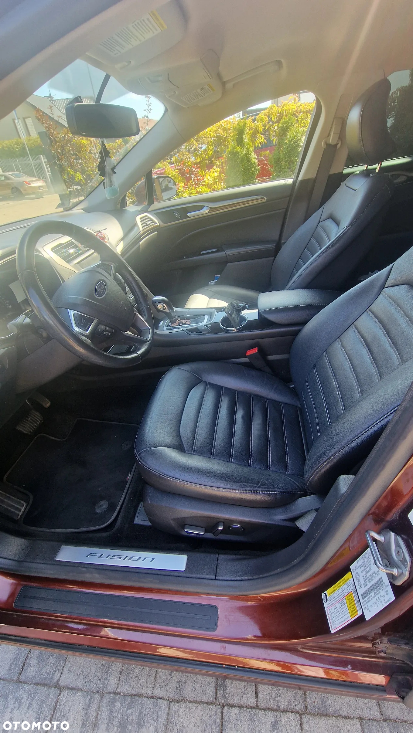 Ford Fusion - 15