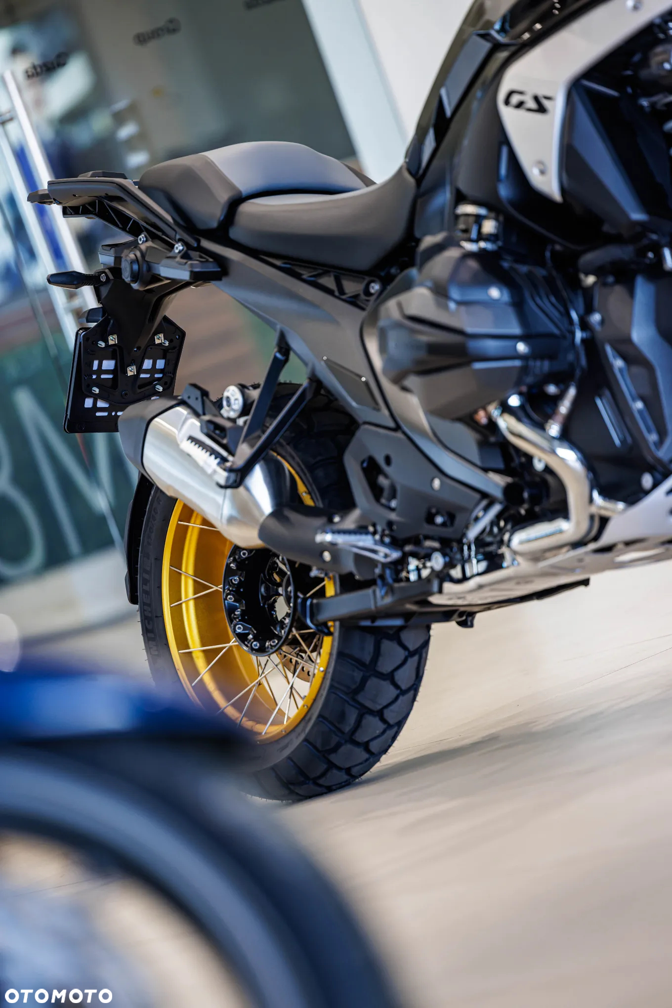 BMW R - 13
