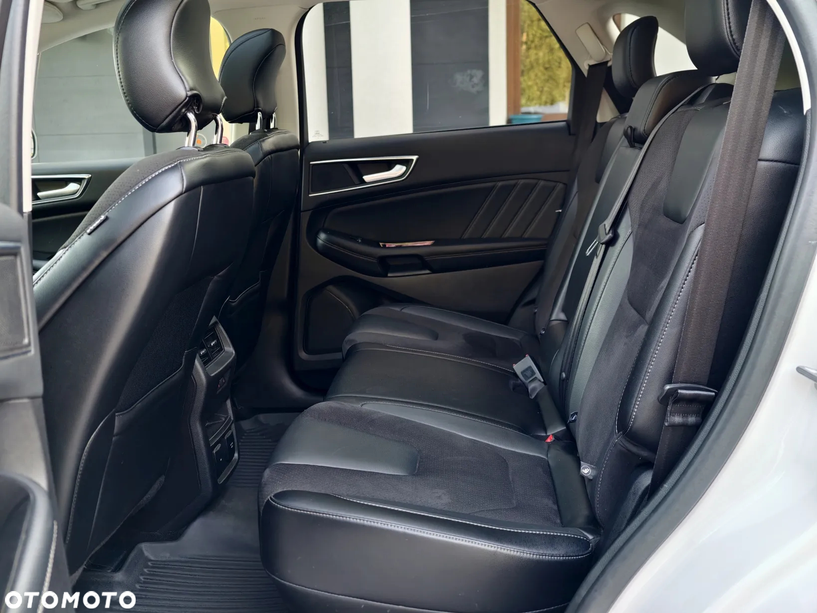 Ford Edge 2.0 EcoBlue Twin-Turbo 4WD ST-Line - 14
