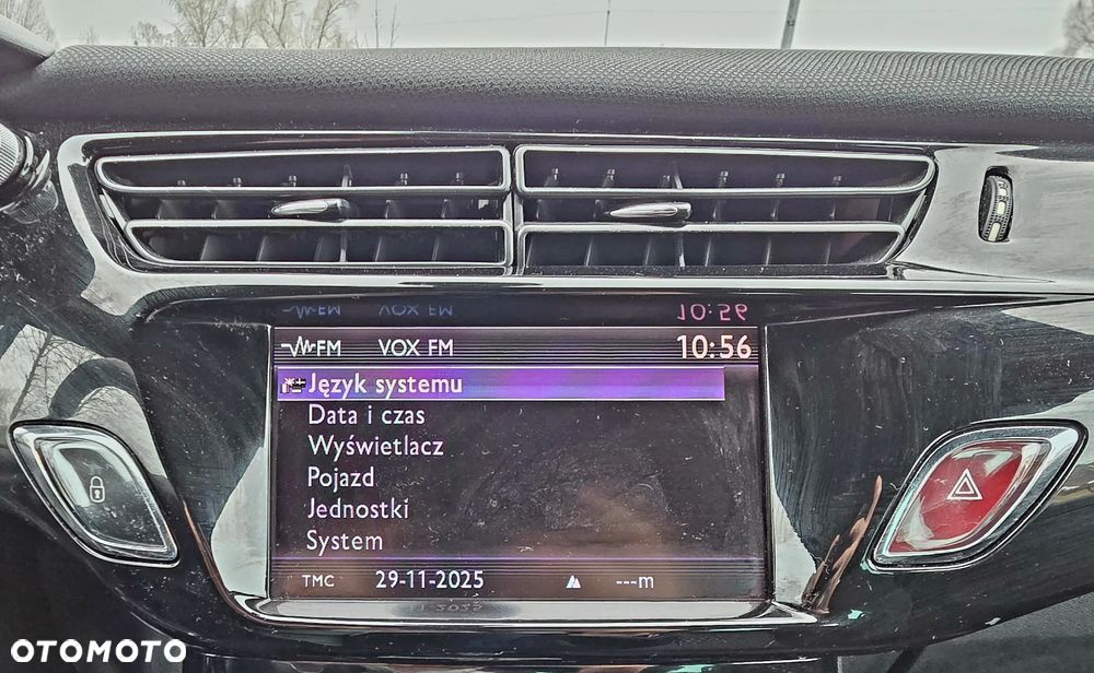 Citroën DS3 HDi 90 FAP SoChic - 21