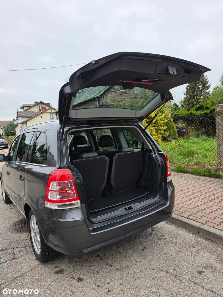 Opel Zafira 1.7 CDTI Cosmo - 11