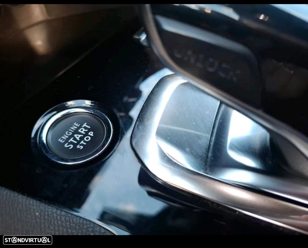 Peugeot 3008 1.6 Hybrid GT e-EAT8 - 15