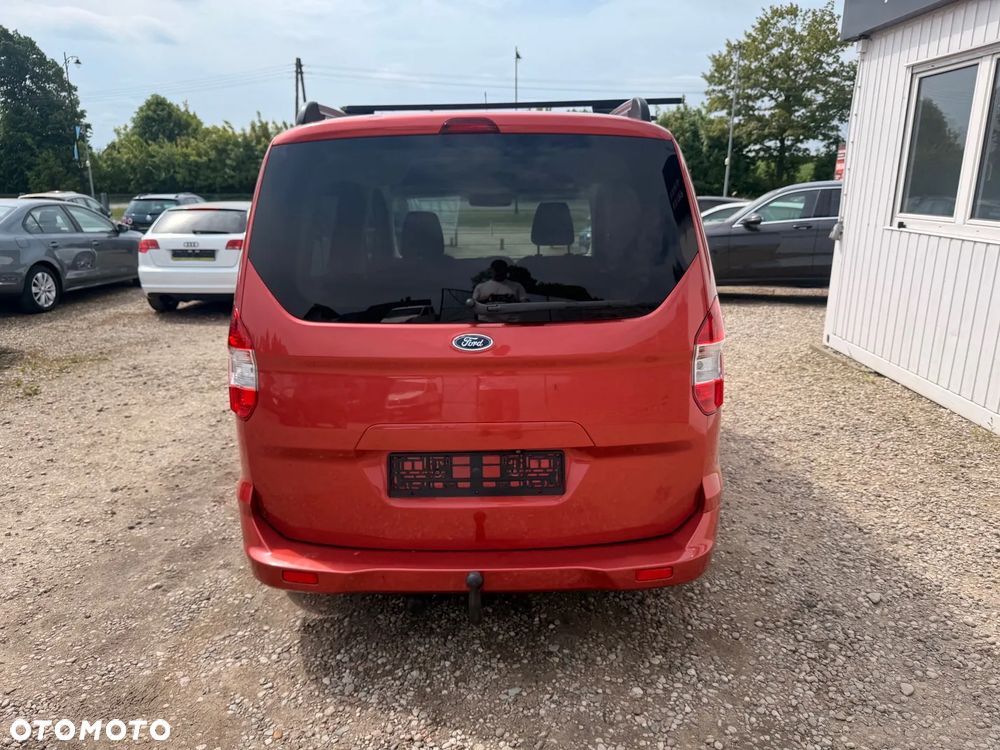 Ford Tourneo Courier 1.0 EcoBoost Ambiente - 8