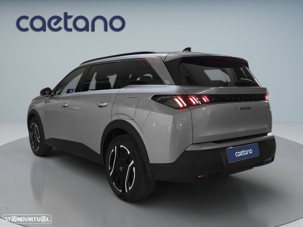 Peugeot e-5008 73 kWh Allure — fotografia 6