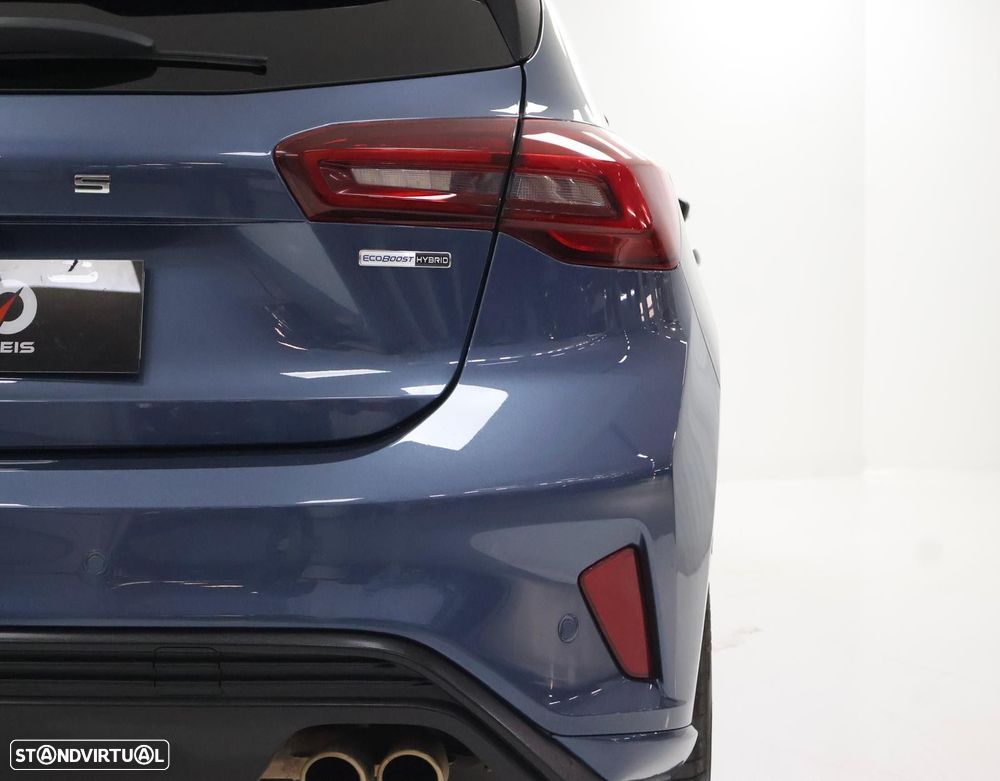 Ford Focus 1.0 EcoBoost MHEV ST-Line - 31