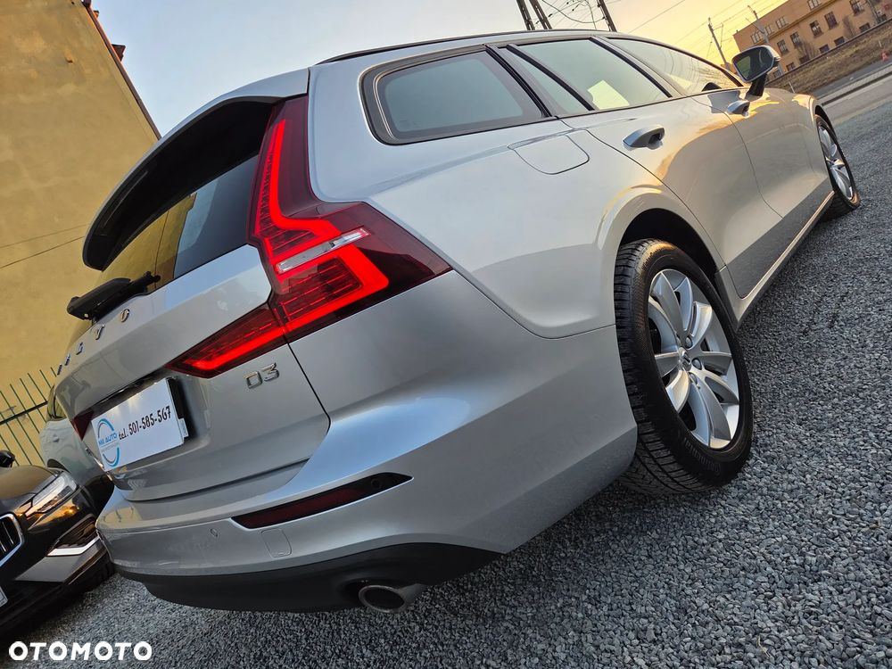 Volvo V60 D3 Momentum Pro - 7