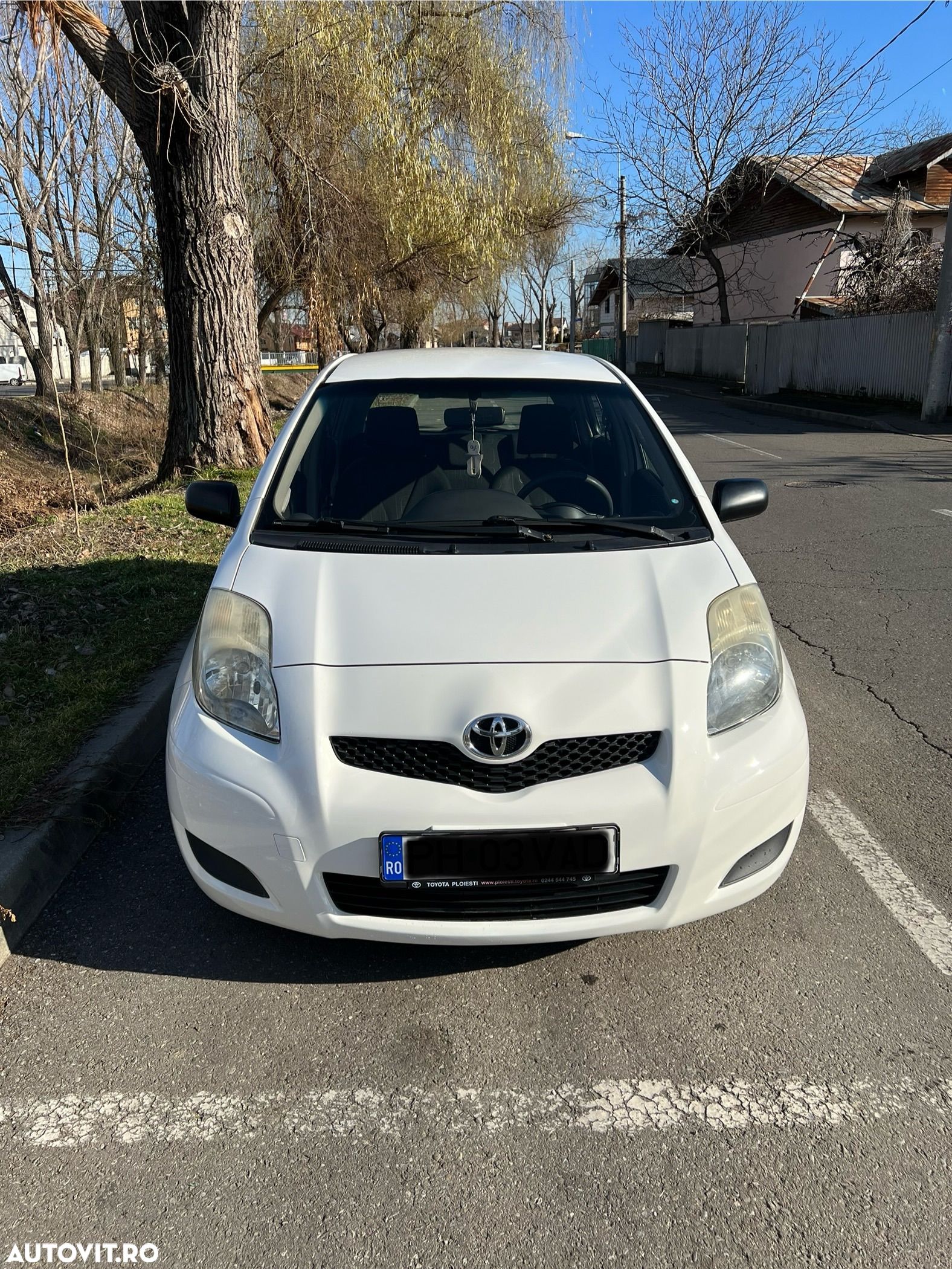 Toyota Yaris - 1