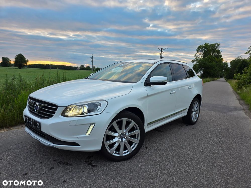 Volvo XC 60 D5 AWD Summum - 36