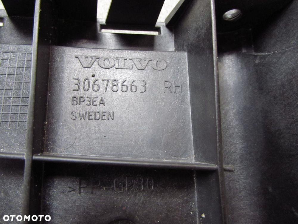 VOLVO V70 III 06-16 SLIZG ZDERZAKA PRAWY TYL 30678663 - 7