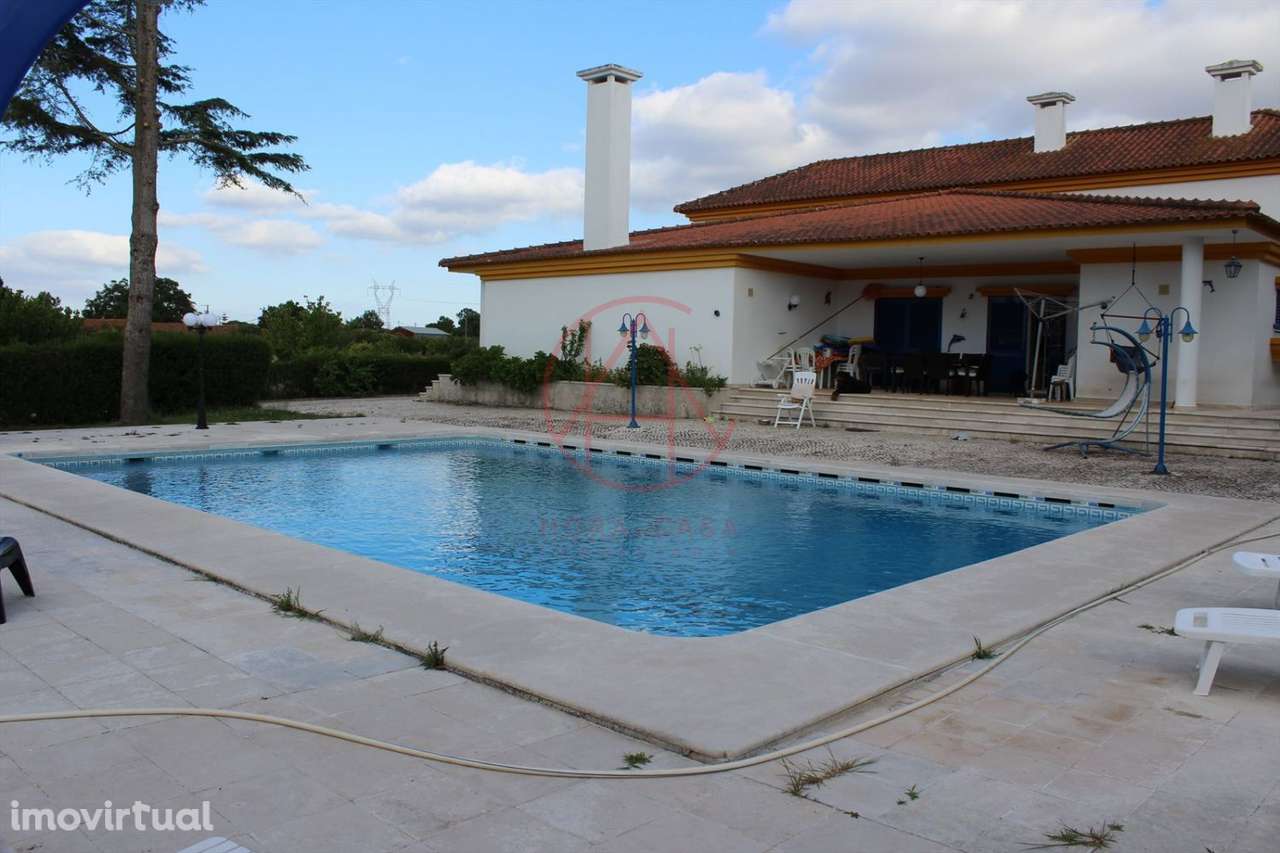 Quinta Moradia T6 inserida em lote com 13.630 m2 em Alhos Vedros – M - Grande imagem: 4/39