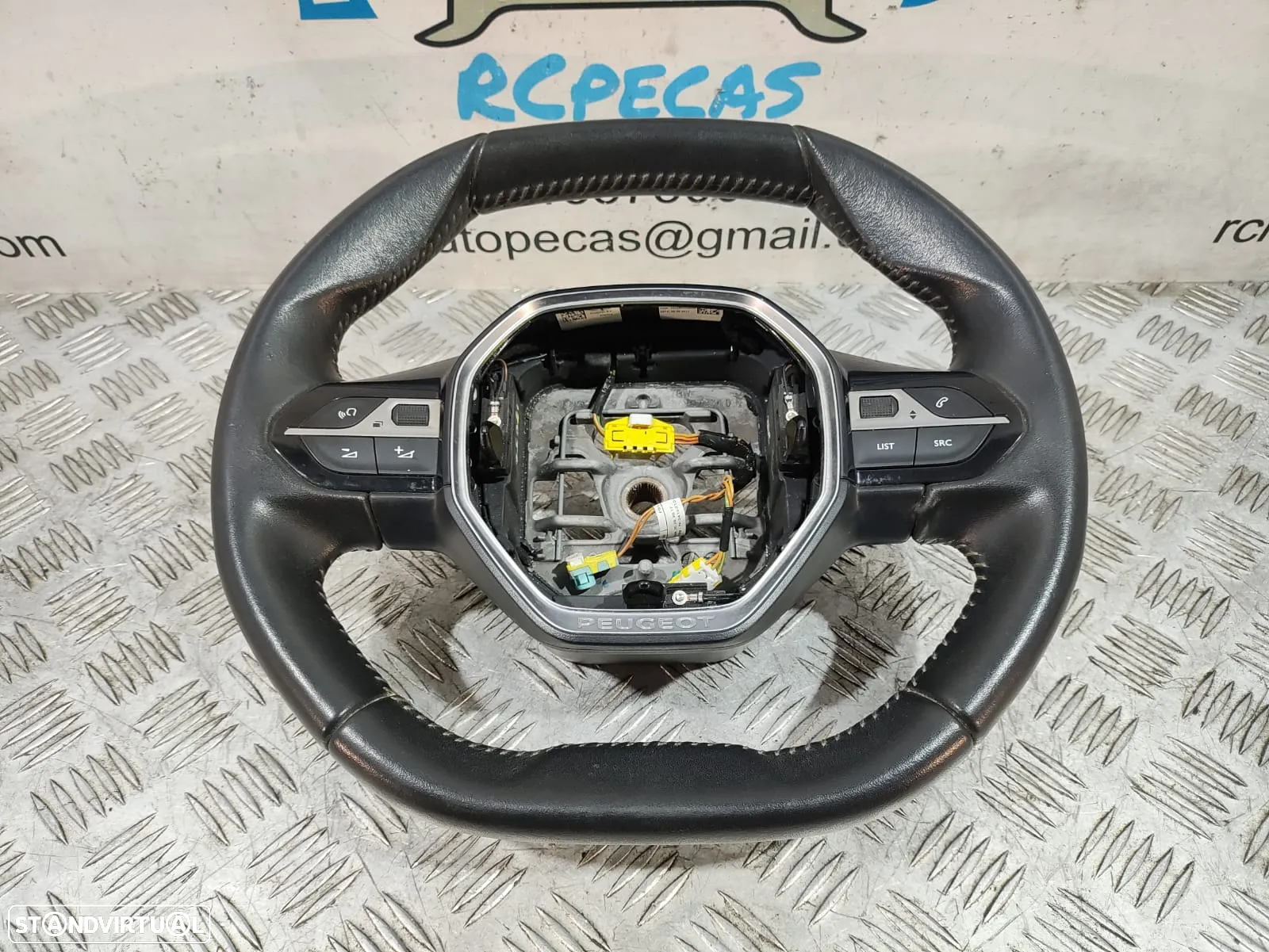 Volante Flat Bottom em Pele Peugeot 3008 II 2 Comandos multifunções - 13