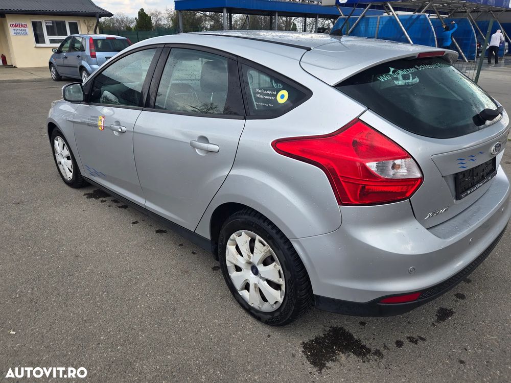 Ford Focus 1.6 TDCI DPF Trend - 7