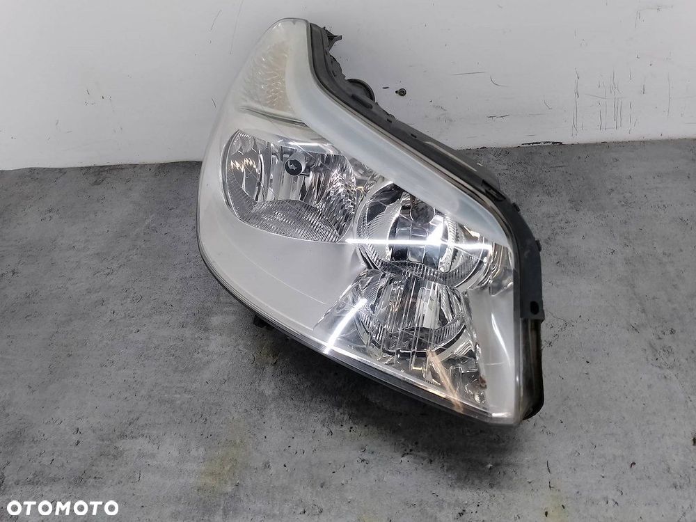 LAMPA PRZÓD PRAWA CITROEN C5 II 9650055880 89009360  89900018 - 6