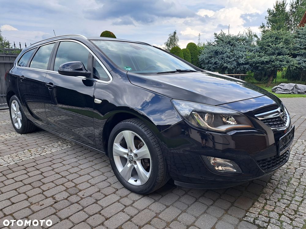 Opel Astra 1.4 Turbo Edition Sport - 1