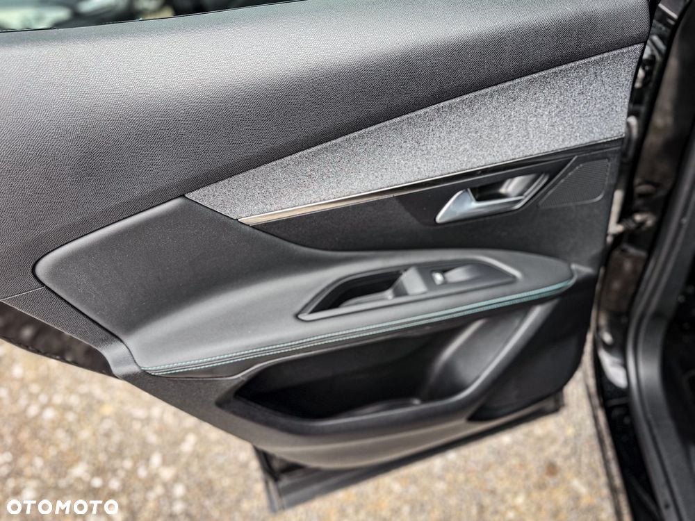 Peugeot 3008 BlueHDi 130 Stop & Start EAT8 Allure Business-Paket - 27