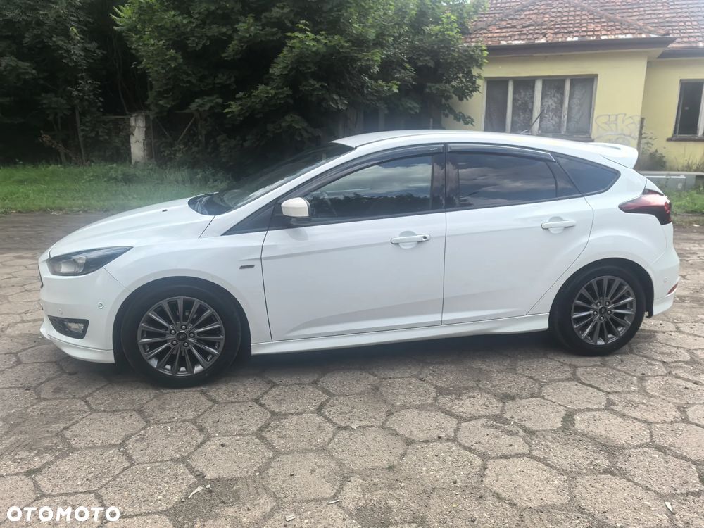 Ford Focus 1.0 EcoBoost ST-Line ASS - 4