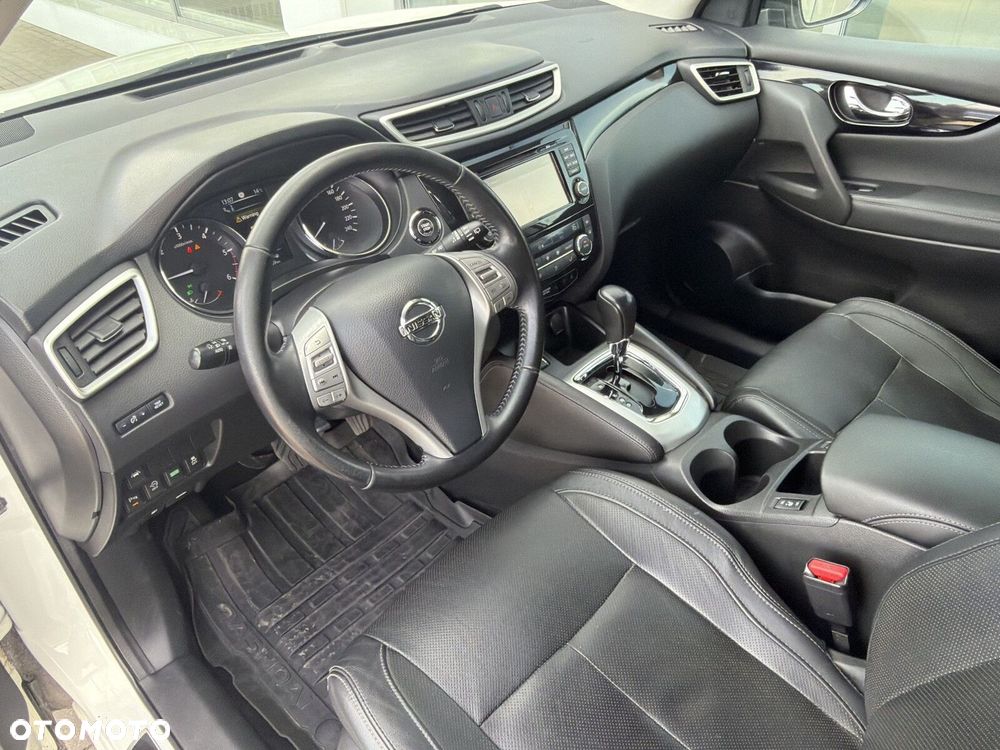 Nissan Qashqai - 10