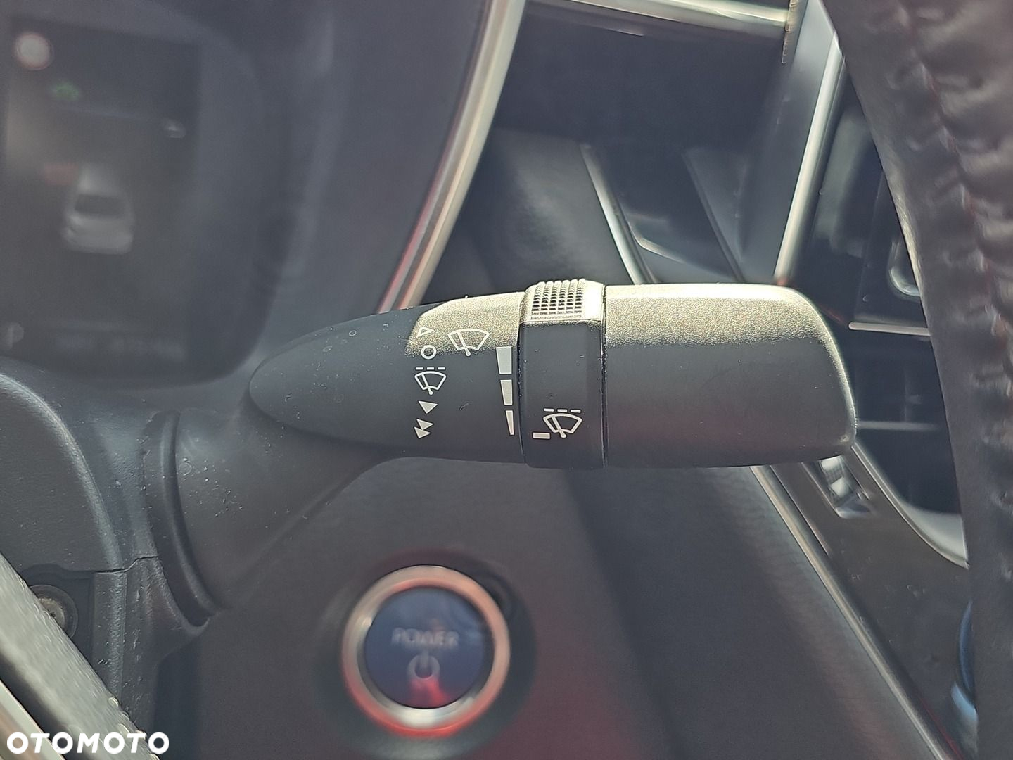 Toyota Corolla - 18