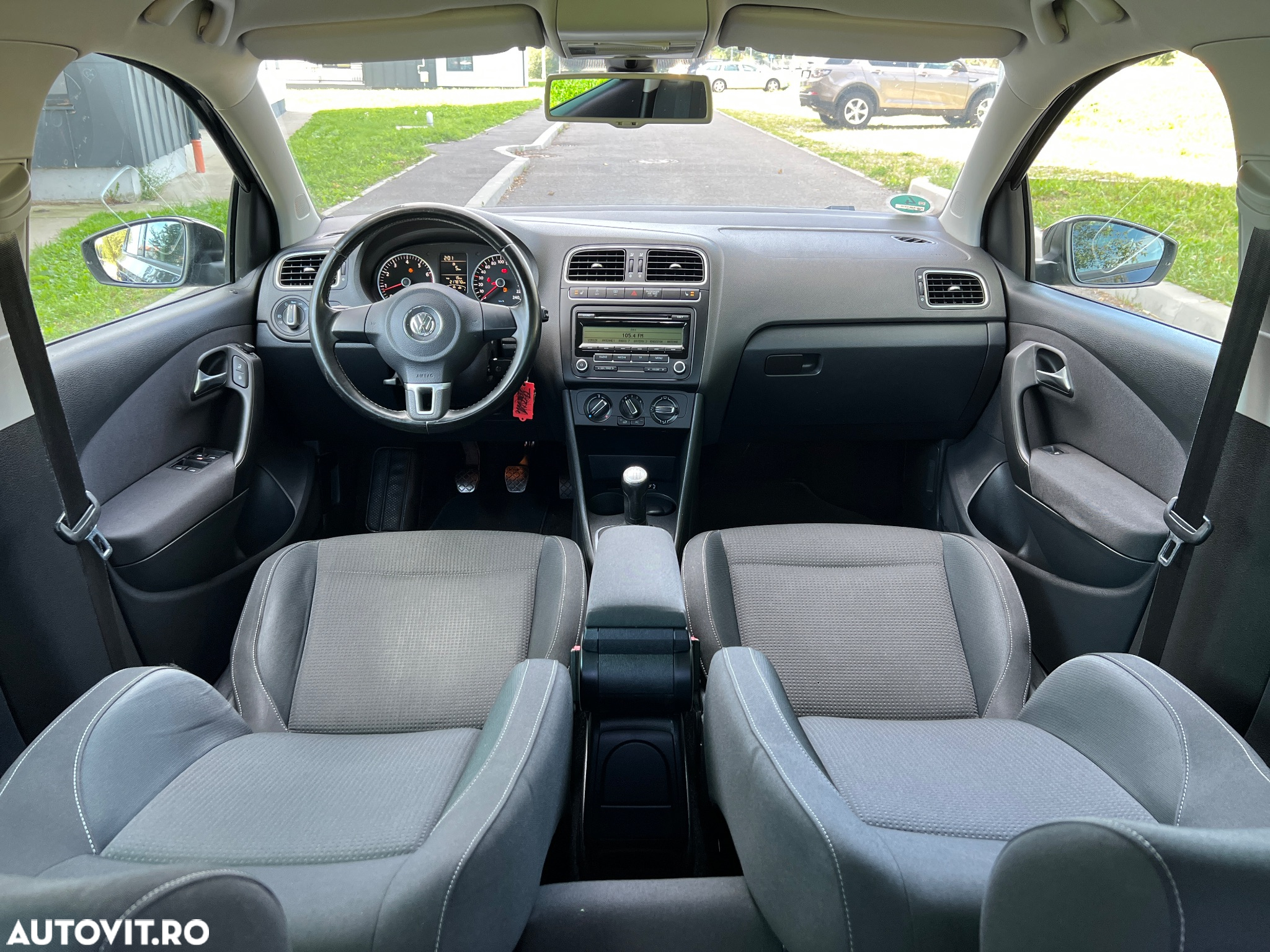Volkswagen Polo 1.2 TSI Team - 8