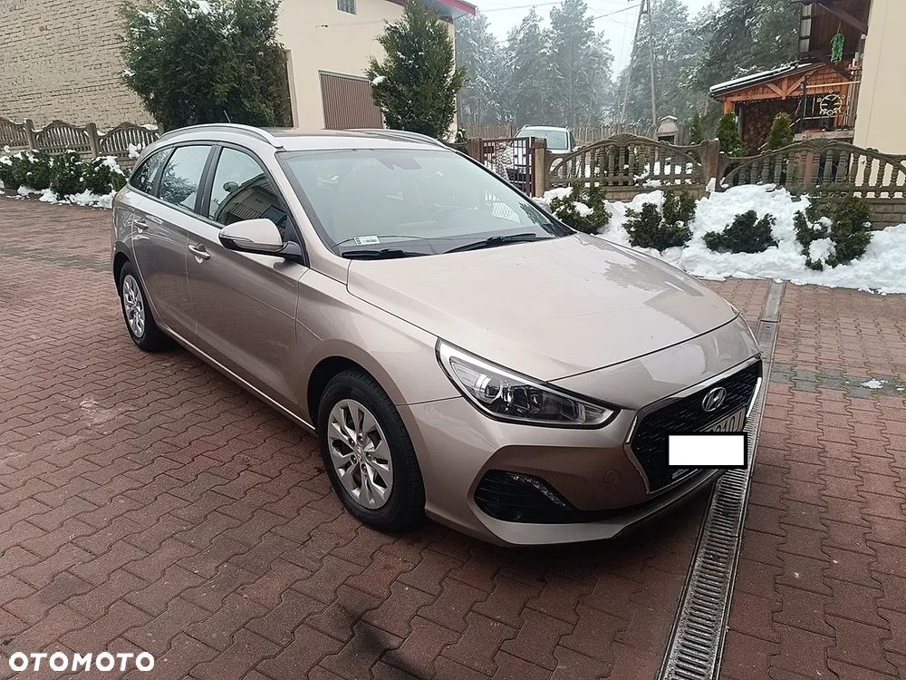Hyundai i30 1.4 Premiere Comfort - 1