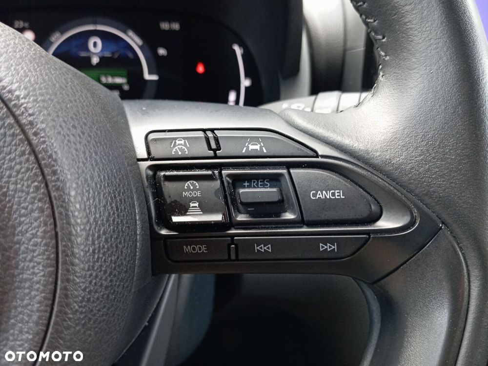 Toyota Yaris Cross Hybrid 1.5 Style - 17
