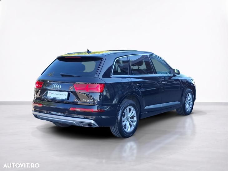 Audi Q7 3.0 TFSI Quattro Tiptronic - 7