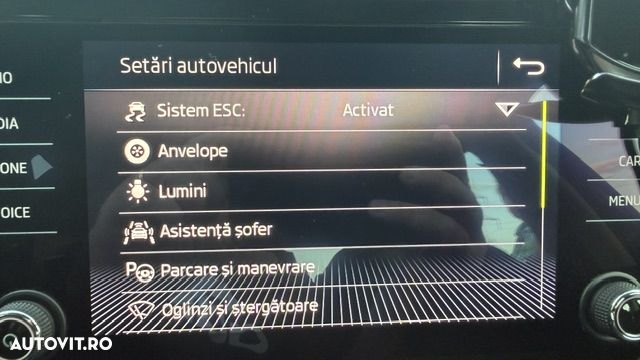 Skoda Superb 2.0 TDI DSG Ambition - 14