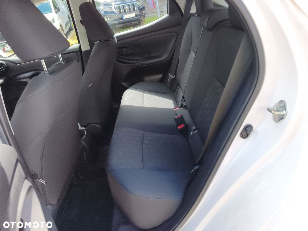 Toyota Yaris 1.5 Comfort - 15