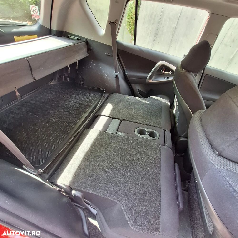 Toyota RAV4 2.0 Aut Executive - 27