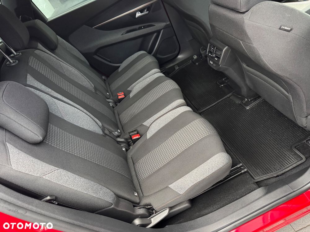 Peugeot 5008 BlueHDi 130 EAT8 Allure - 26