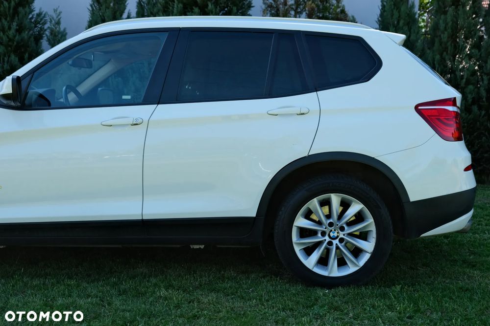 BMW X3 xDrive28i - 28