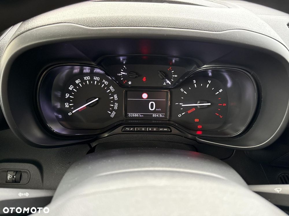 Toyota Proace City - 17