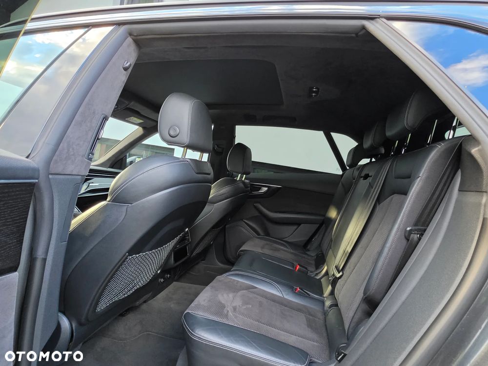 Audi Q8 50 TDI mHEV Quattro Black Edition Tiptronic - 17