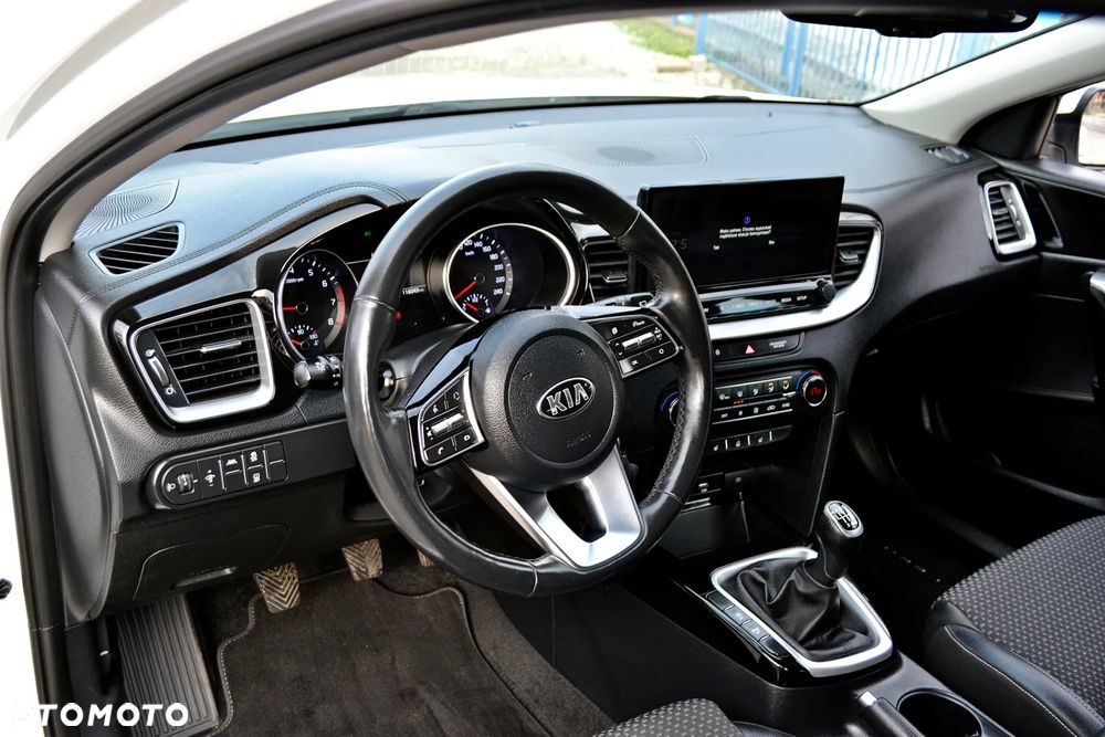 Kia XCeed 1.0 T-GDI OPF JBL SOUND EDITION - 10