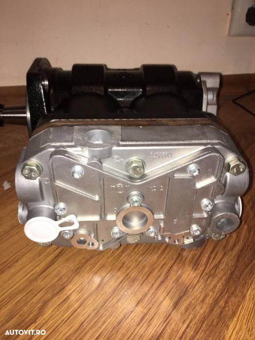 Compresor Iveco Cursor/Stralis/Trakker/ASTRA cod 504308843 - 3