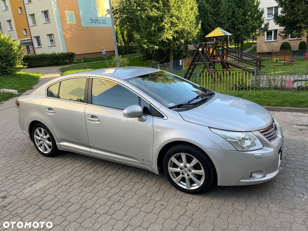 Toyota Avensis 2.0 Sol plus MS - 6
