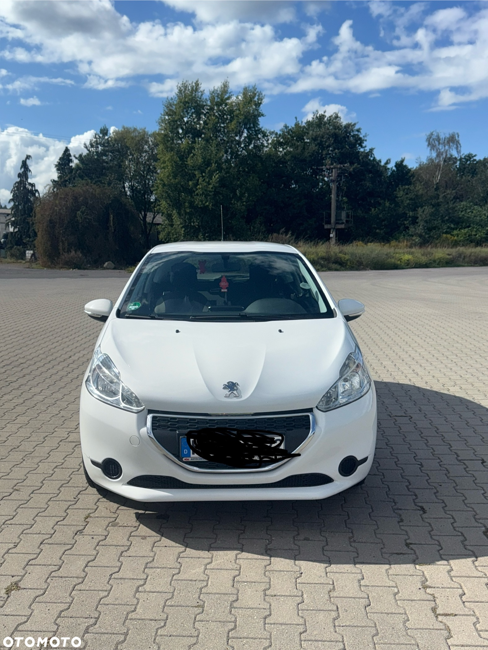 Peugeot 208 - 19